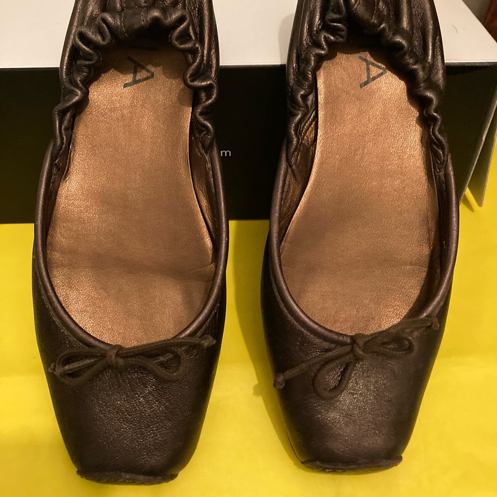 MIA  Flat Shoe Sz7